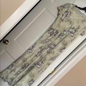 Floral Light Green Maxi Dress with Lavender Blooms